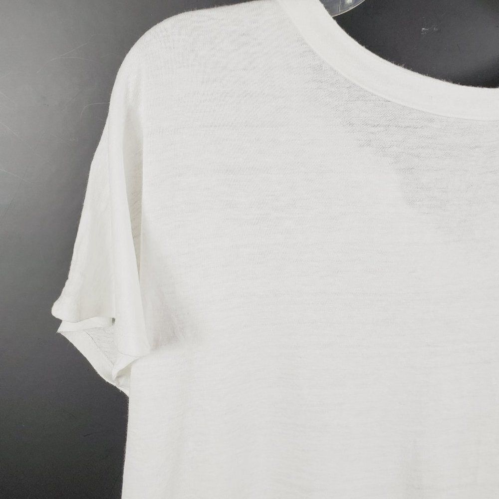 d&co High-Low White Short Sleeved Top Trimmed V-Neck Side Slits - Picture 9 of 13